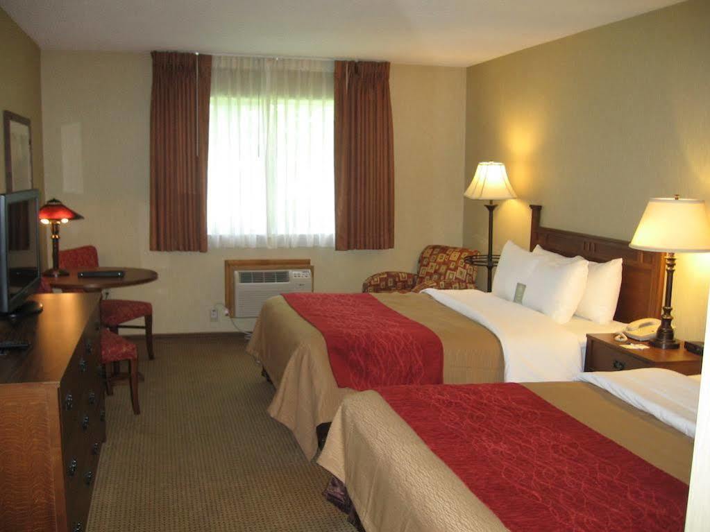 Quality Inn Ironwood Exterior photo