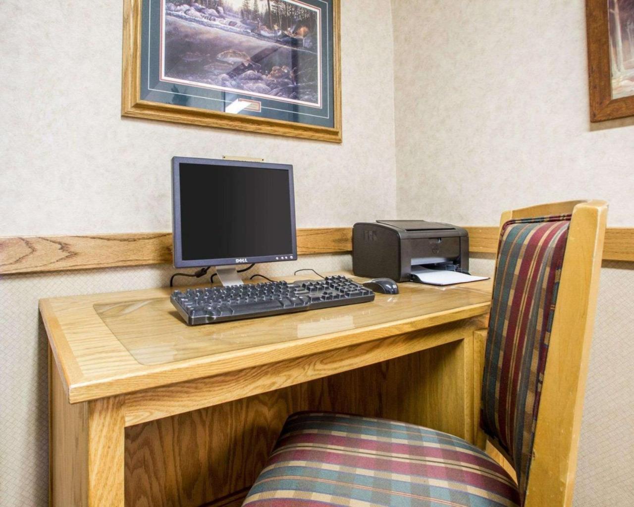 Quality Inn Ironwood Exterior photo